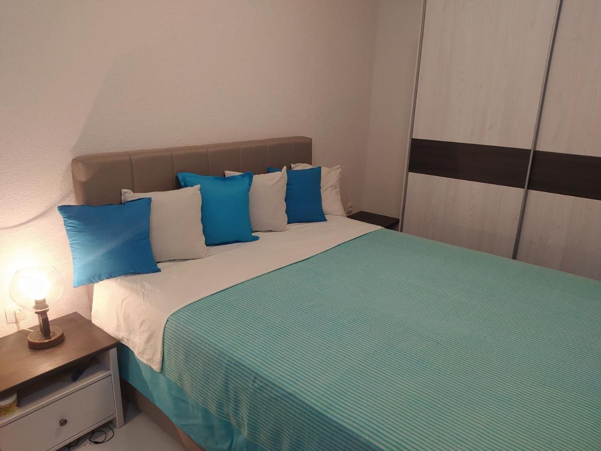 Apartmani Trubi 3 Vodice Esterno foto
