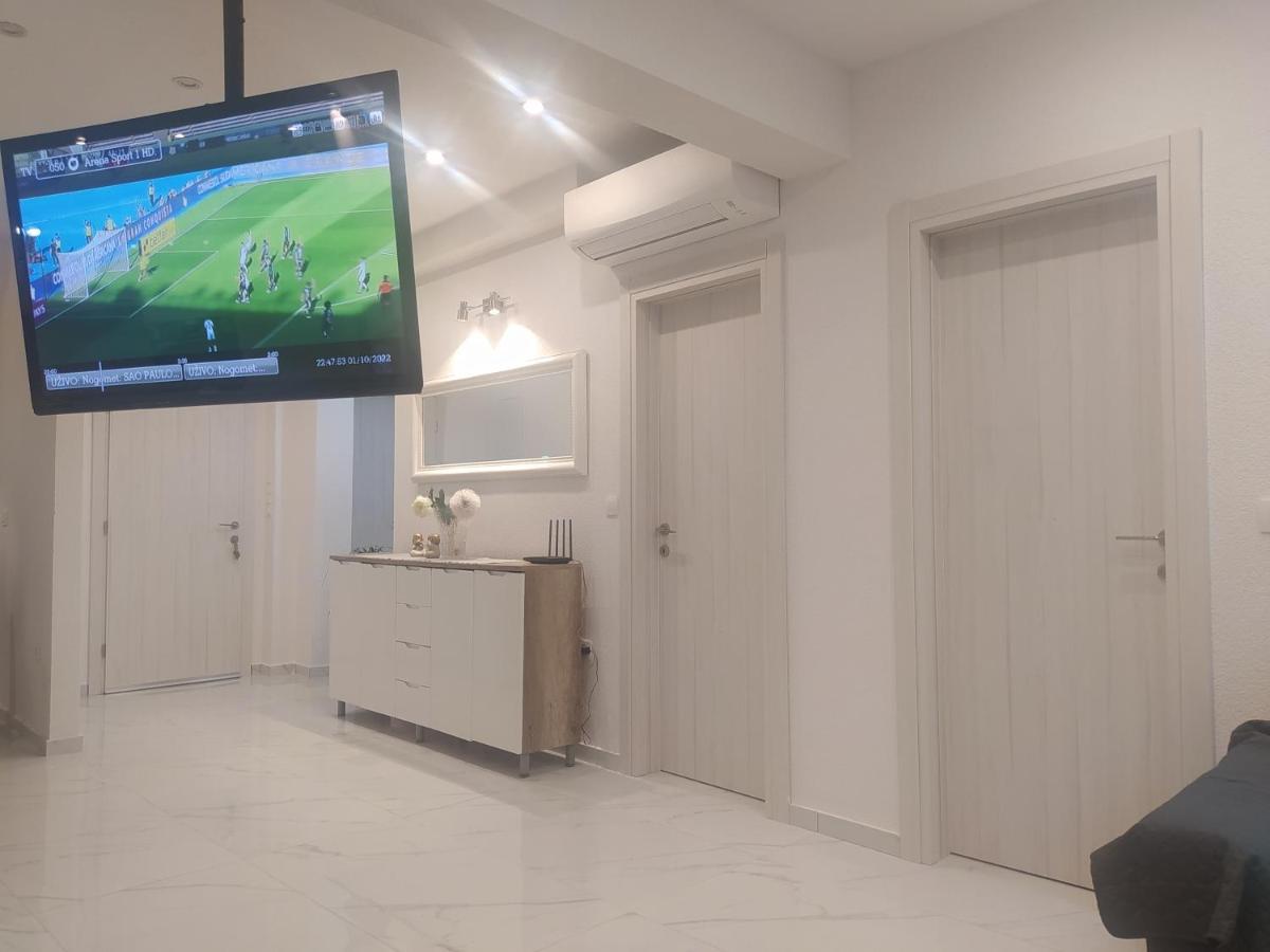 Apartmani Trubi 3 Vodice Esterno foto