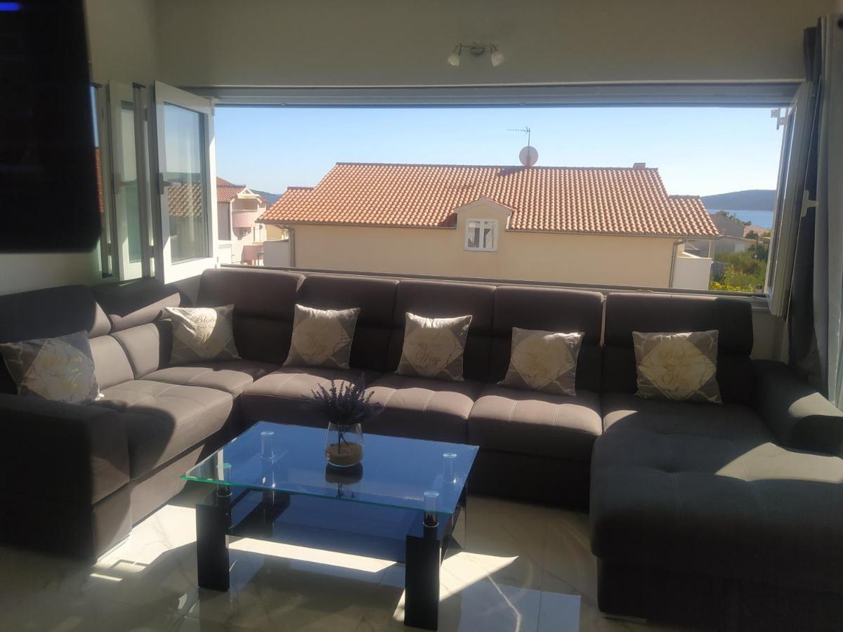 Apartmani Trubi 3 Vodice Esterno foto