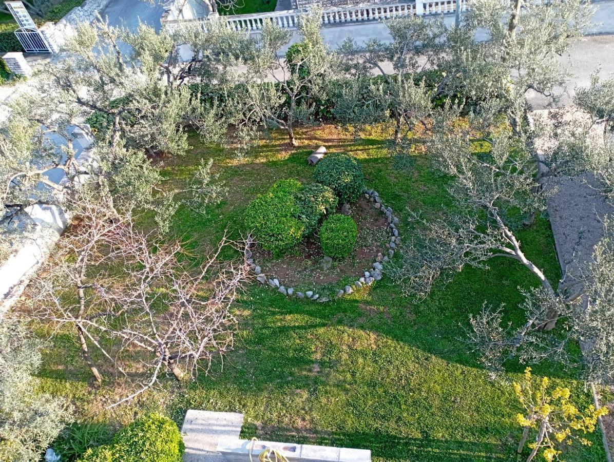 Apartmani Trubi 3 Vodice Esterno foto